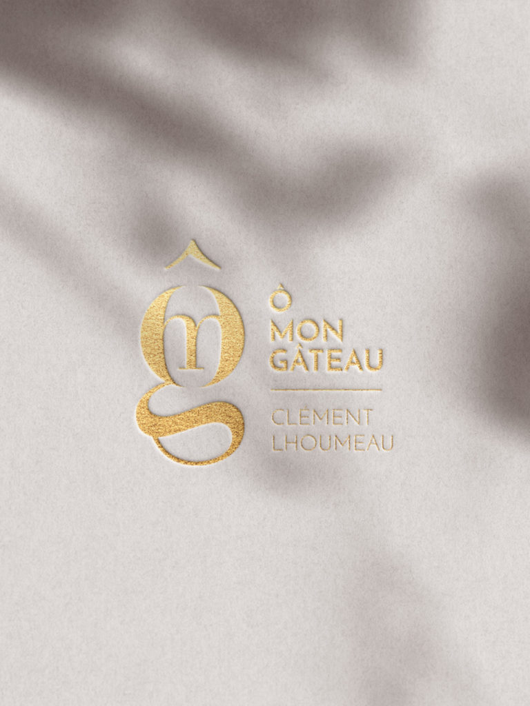 Création de logo d'un pâtissier en dorure à chaud